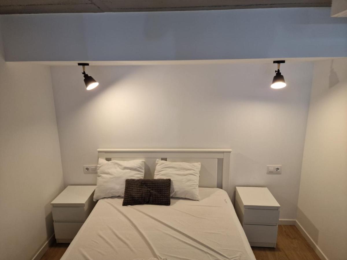 Moderno Apartamento Del Arquitecto Aparthotel Valencia Bagian luar foto