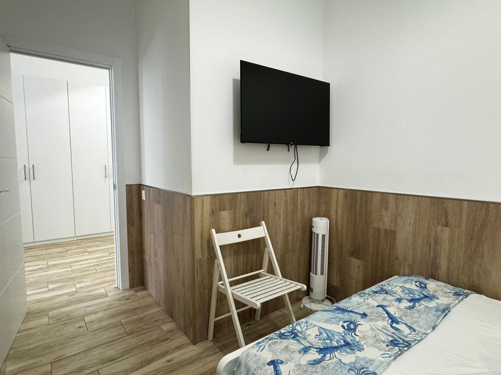 Moderno Apartamento Del Arquitecto Aparthotel Valencia Bagian luar foto