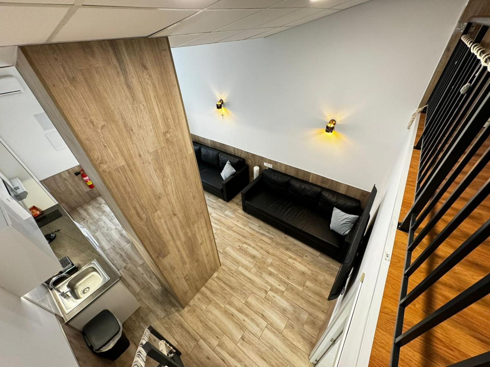 Moderno Apartamento Del Arquitecto Aparthotel Valencia Bagian luar foto